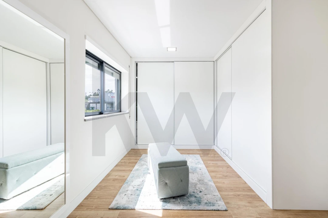 Moradia T4 para Venda em O. Azeméis, Riba-Ul, Ul, Macinhata Seixa, Madail Foto 29