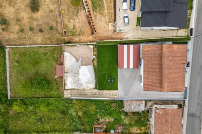 Moradia T4 para Venda em O. Azeméis, Riba-Ul, Ul, Macinhata Seixa, Madail