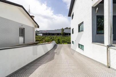 Moradia T4 para Venda em O. Azeméis, Riba-Ul, Ul, Macinhata Seixa, Madail