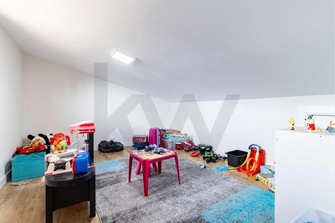 Moradia T4 para Venda em O. Azeméis, Riba-Ul, Ul, Macinhata Seixa, Madail Foto 35