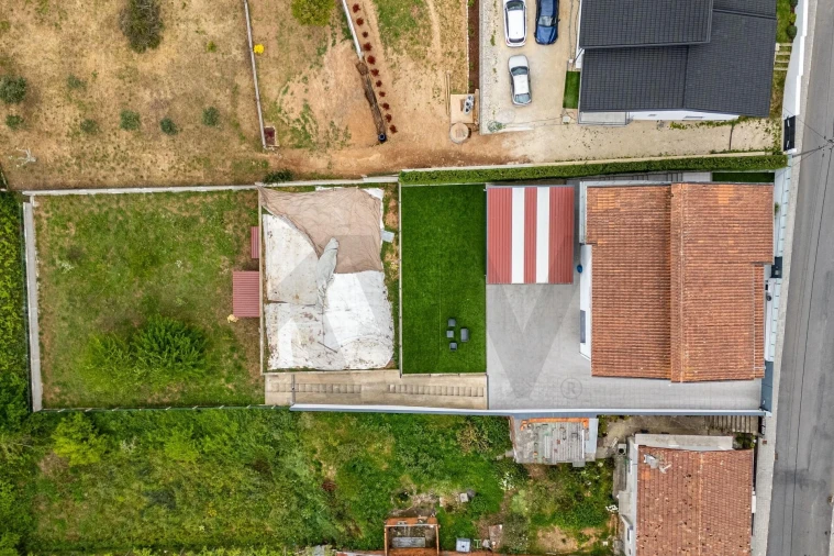 Moradia T4 para Venda em O. Azeméis, Riba-Ul, Ul, Macinhata Seixa, Madail Foto 39