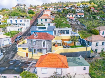 Moradia T3 para Venda em Estreito da Calheta