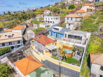 Moradia T3 para Venda em Estreito da Calheta