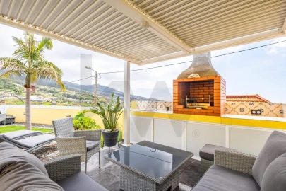 Moradia T3 para Venda em Estreito da Calheta