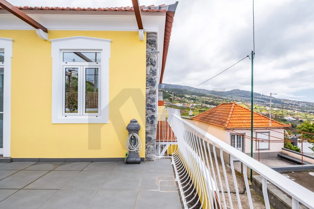 Moradia T3 para Venda em Estreito da Calheta Foto 53