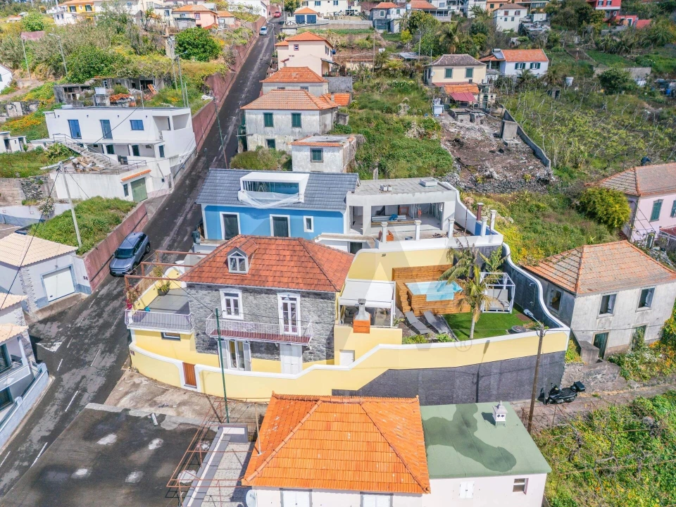 Moradia T3 para Venda em Estreito da Calheta Foto 60