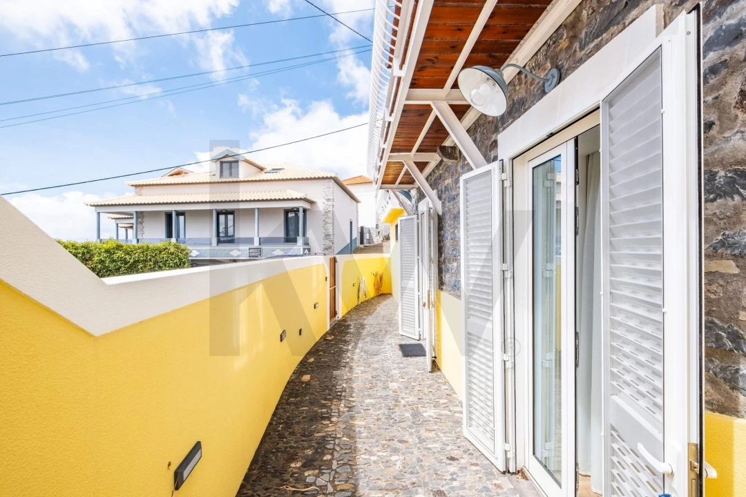 Moradia T3 para Venda em Estreito da Calheta Foto 50