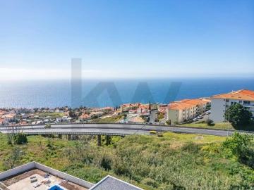 Terreno para Venda em Caniço