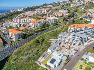 Terreno para Venda em Caniço