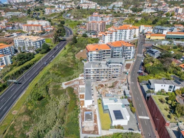 Terreno para Venda em Caniço