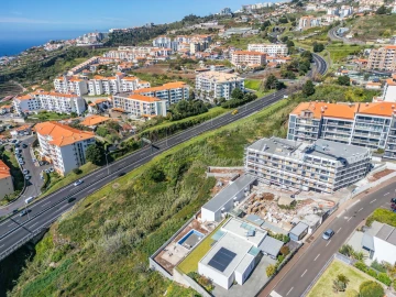 Terreno para Venda em Caniço
