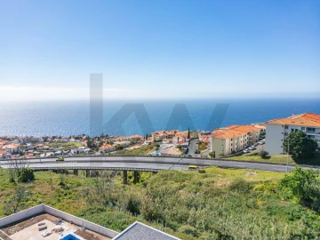 Terreno para Venda em Caniço