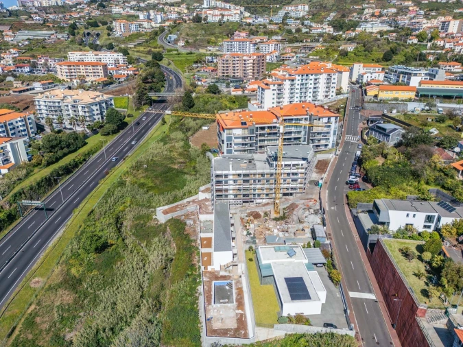 Terreno para Venda em Caniço Foto 18