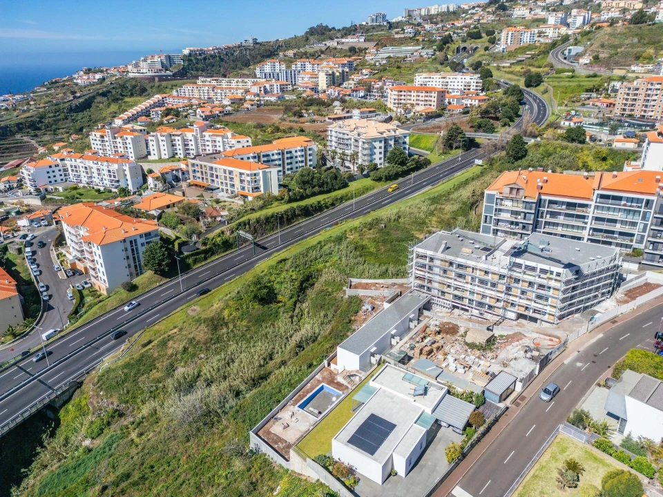Terreno para Venda em Caniço Foto 27