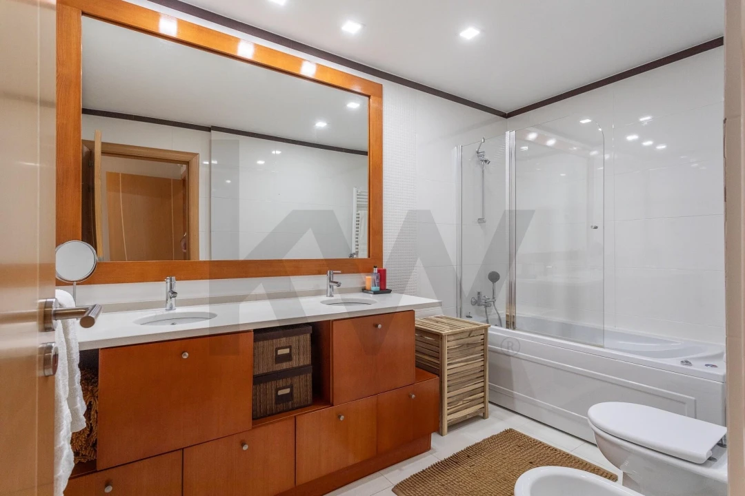 Apartamento T4 para Venda em Alcabideche Foto 19