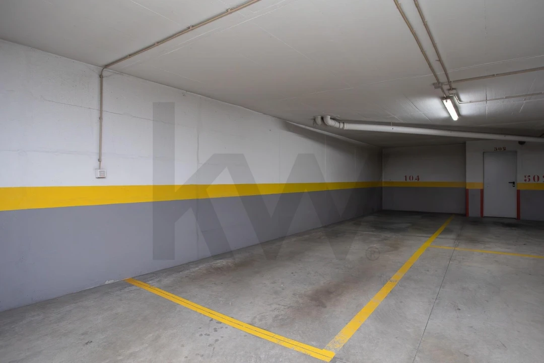 Apartamento T4 para Venda em Alcabideche Foto 23