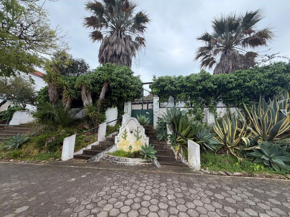 Armazém para Venda em Odiaxere Foto 1