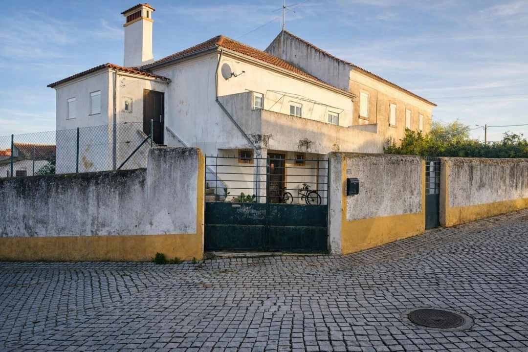 Moradia T4 para Venda em Arez e Amieira do Tejo Foto 1