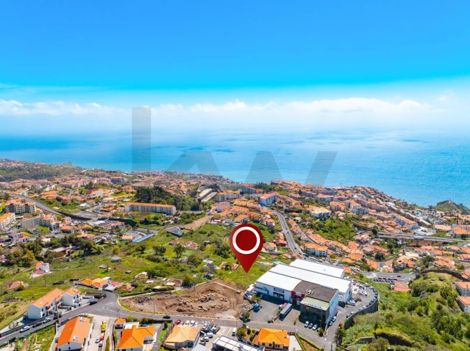 Terreno para Venda em Caniço