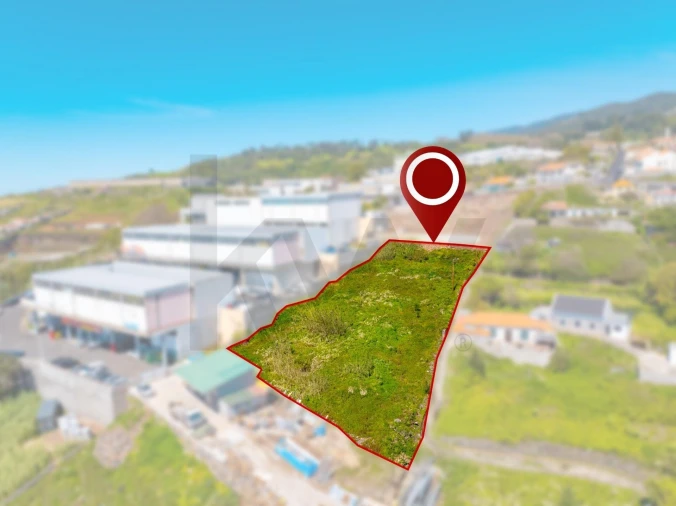 Terreno para Venda em Caniço Foto 14