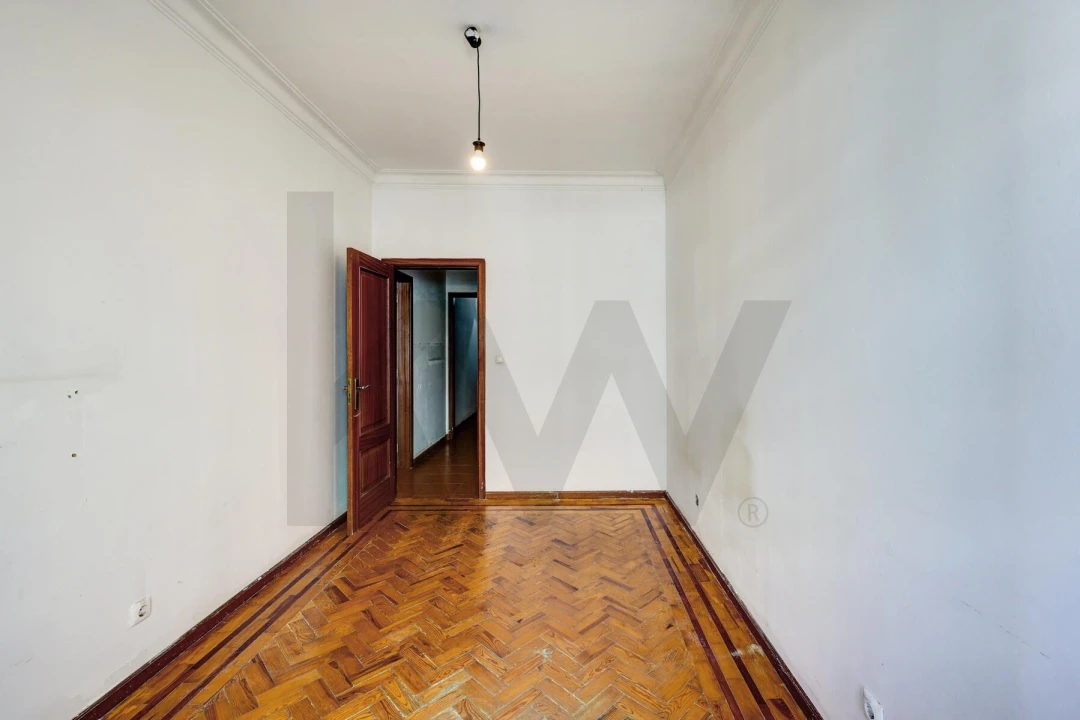 Apartamento T2 para Venda em Arroios Foto 15