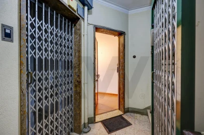 Apartamento T2 para Venda em Arroios