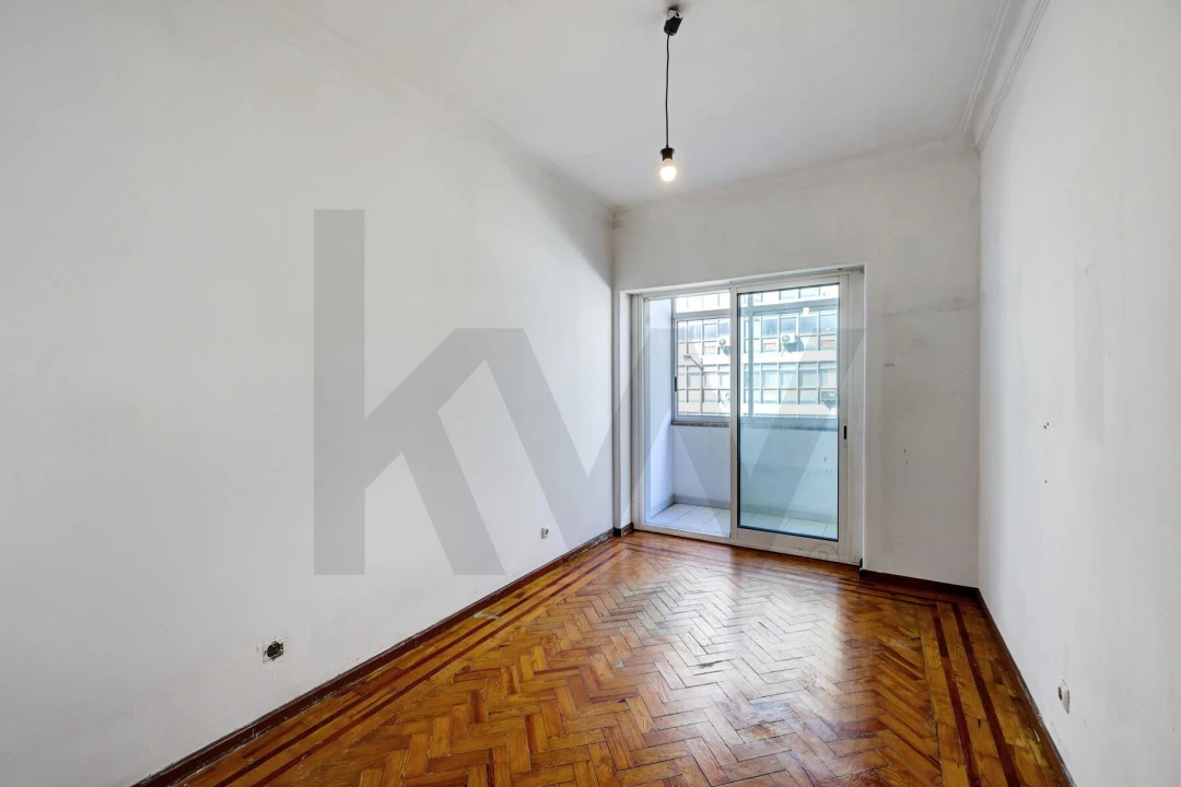Apartamento T2 para Venda em Arroios Foto 16