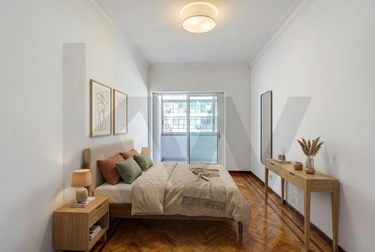 Apartamento T2 para Venda em Arroios Foto 12