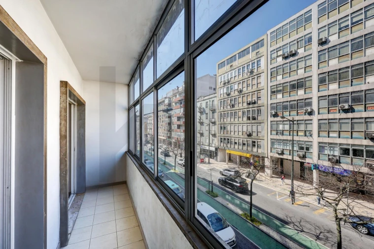 Apartamento T2 para Venda em Arroios Foto 25