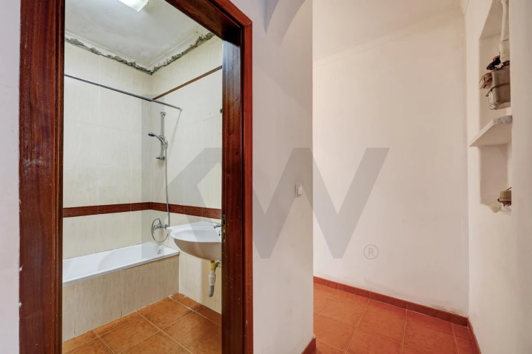 Apartamento T2 para Venda em Arroios Foto 32
