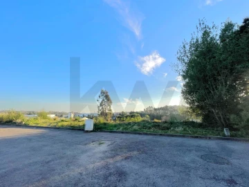 Terreno para Venda em São João da Madeira