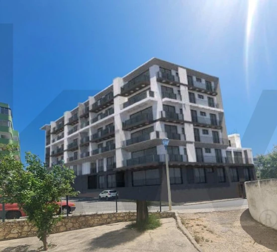 Terreno para Venda em Quarteira