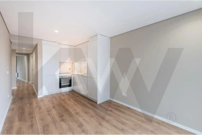 Apartamento T2 para Arrendamento em Cedofeita, Santo Ildefonso, Sé, Miragaia, São Nicolau e Vitória