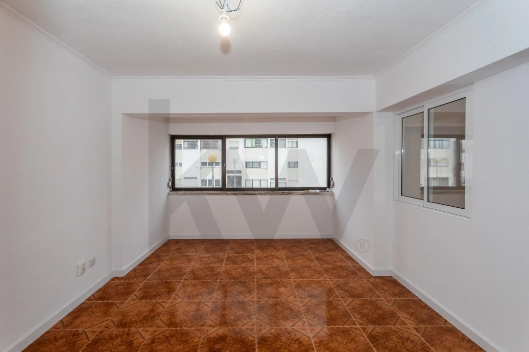 Apartamento T1 para Venda em Costa da Caparica Foto 20