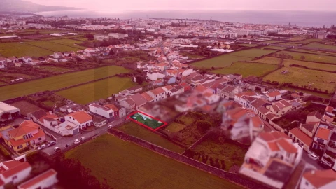 Terreno para Venda em Arrifes