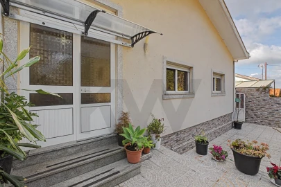 Moradia T3 para Venda em Bougado (São Martinho e Santiago)