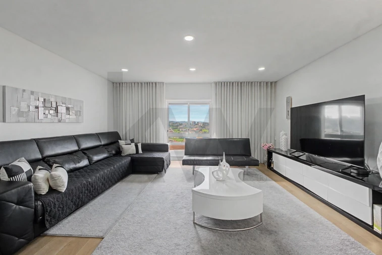 Moradia T3 para Venda em Bougado (São Martinho e Santiago) Foto 10