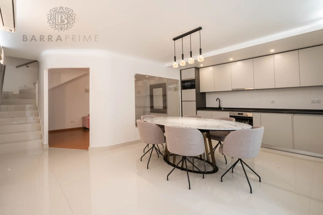 Moradia T2 para Venda em Almancil Foto 3