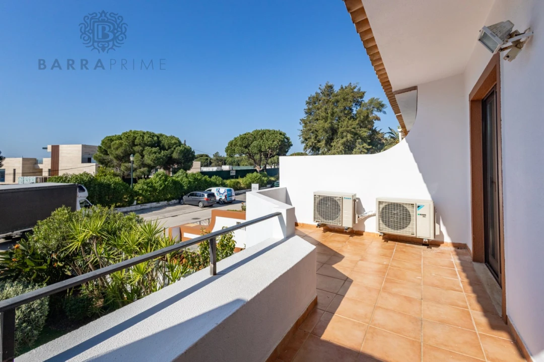 Moradia T2 para Venda em Almancil Foto 21