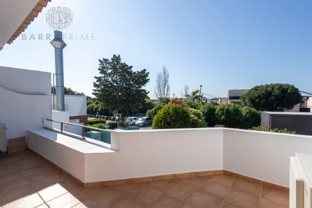 Moradia T2 para Venda em Almancil Foto 23