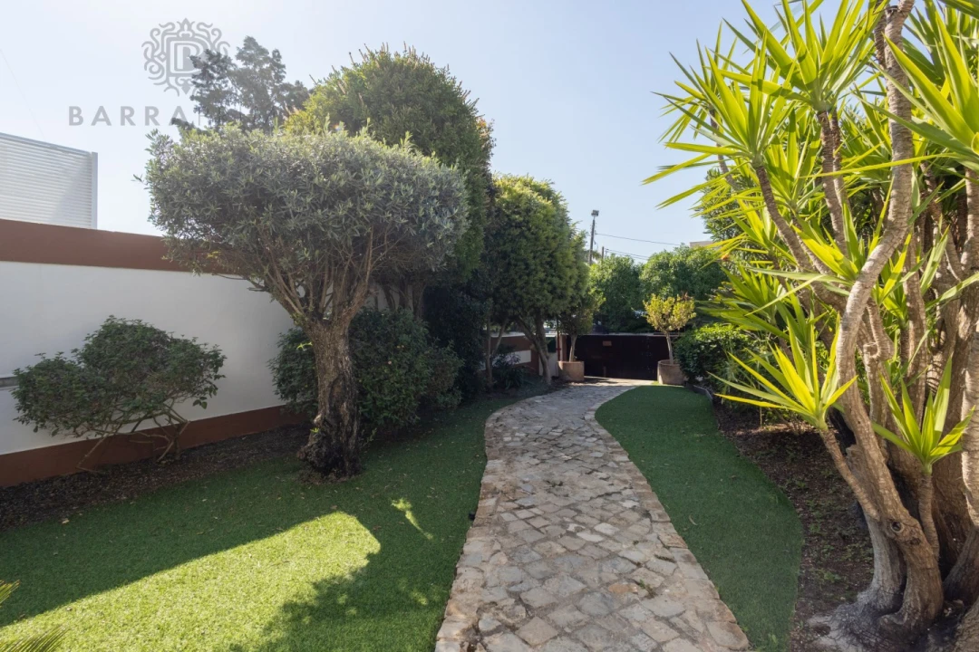 Moradia T2 para Venda em Almancil Foto 22