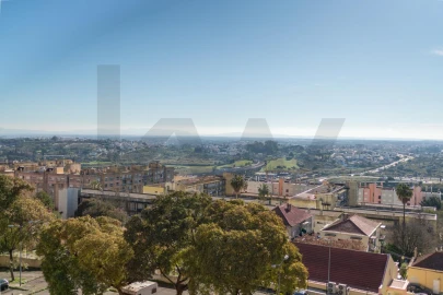 Apartamento T2 para Arrendamento em Caparica e Trafaria