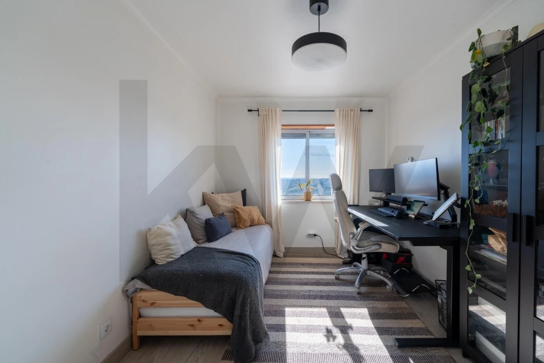 Apartamento T2 para Arrendamento em Caparica e Trafaria Foto 14