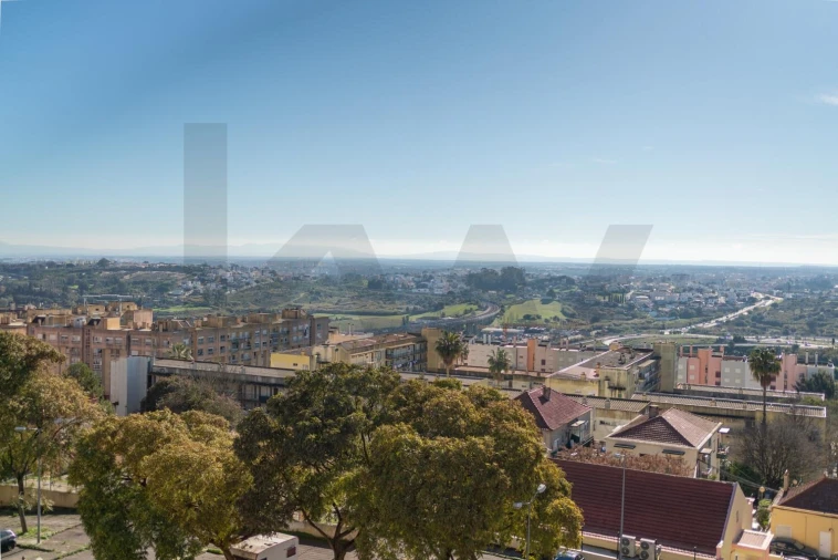 Apartamento T2 para Arrendamento em Caparica e Trafaria Foto 16