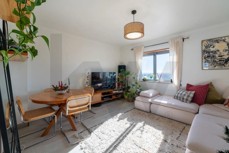 Apartamento T2 para Arrendamento em Caparica e Trafaria Foto 3