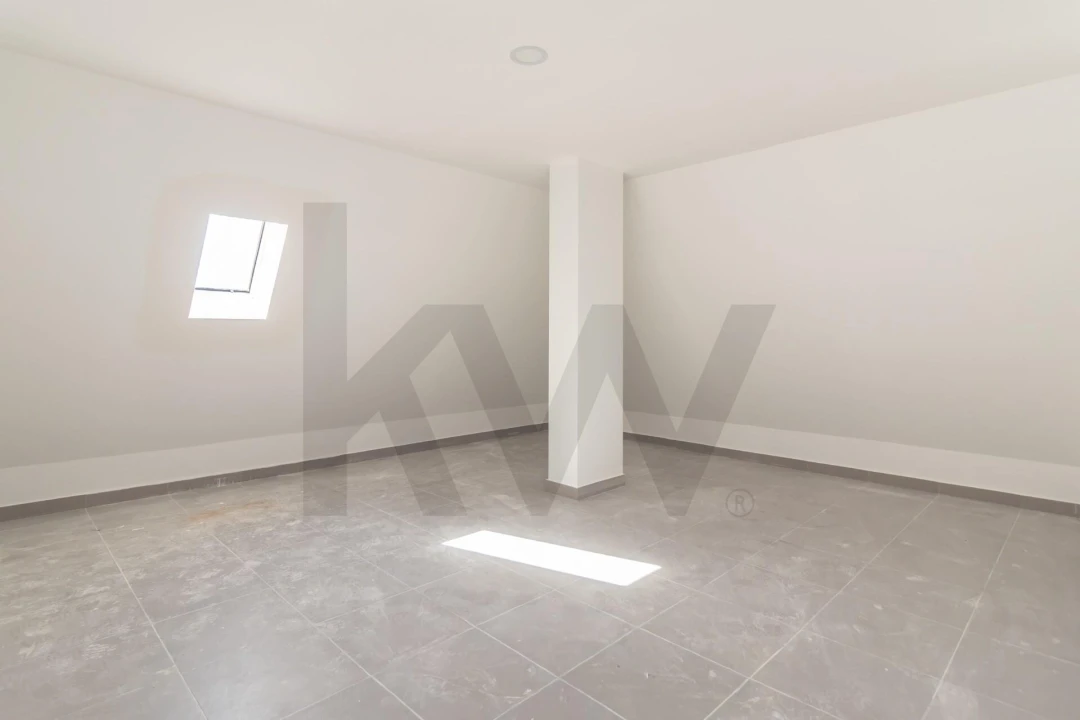 Apartamento T2 para Venda em Charneca de Caparica e Sobreda Foto 64