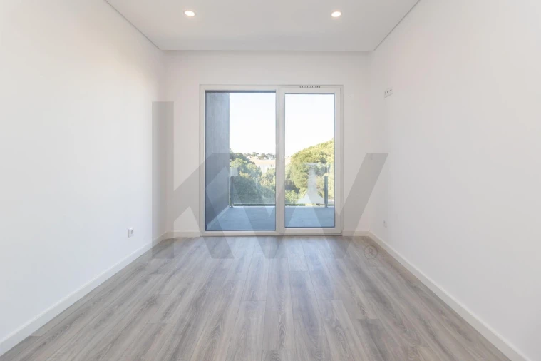 Apartamento T2 para Venda em Charneca de Caparica e Sobreda Foto 37