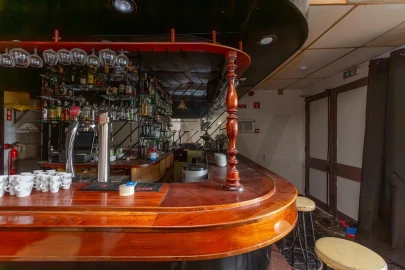 Loja para Arrendamento em Alcabideche