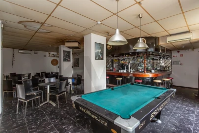 Loja para Arrendamento em Alcabideche