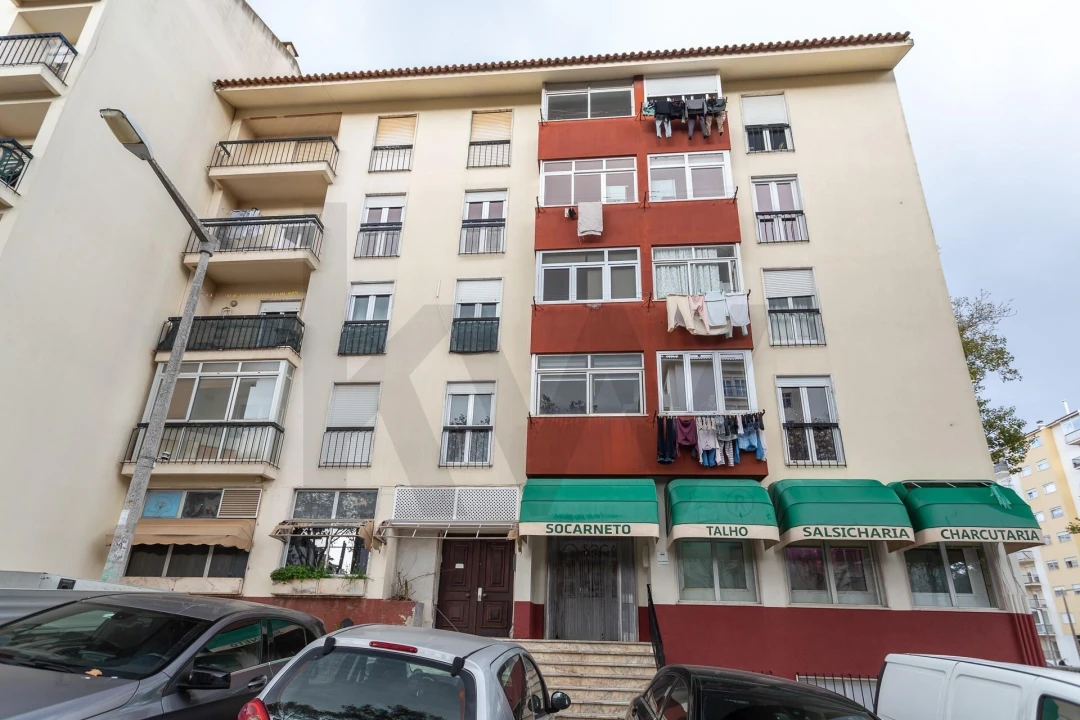 Loja para Arrendamento em Alcabideche Foto 2